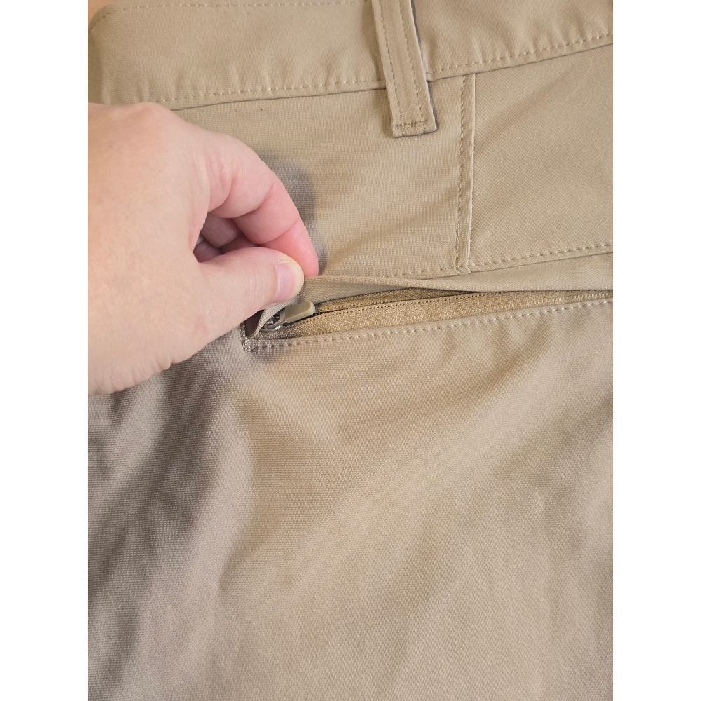 😀Levi Strauss XX Chino Standard Fit Shorts Mens 38 Tan Khaki Flat Front Stretch - Picture 11 of 16